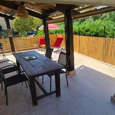 Joli 3 Pieces Spacieux Refait A Neuf Avec 2 Belles Terrasses * Αντίμπ