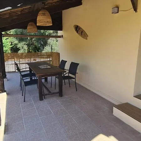 Joli 3 Pieces Spacieux Refait A Neuf Avec 2 Belles Terrasses Διαμέρισμα